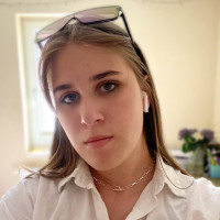 Анна К.