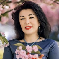 Елена Слободянюк  репетитор  Уроков по вокалу Киев