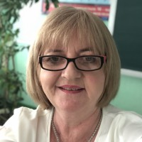 Репетитор Надія Добрянська - BUKI