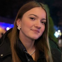 Репетитор Вікторія Кравченко - BUKI