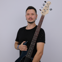 Олександр Ш.