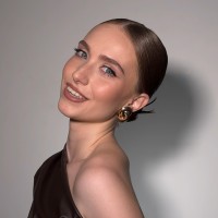 Репетитор Софія Вілкова - BUKI