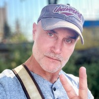 Репетитор Бруно Аларкон Дезыре - BUKI