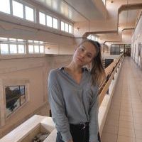 Репетитор - Ніколь С. id: 74339