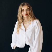 Репетитор Валерія Власенко - BUKI