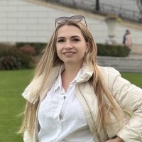 Репетитор Алина Вареник - BUKI