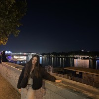 Олександра Ф.