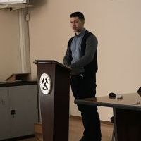 Репетитор - Юрій Х. id: 122929