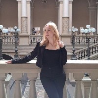 Єлизавета Божко  репетитор  Української мови та літератури онлайн