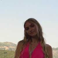 Дарʼя А.