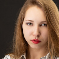 Репетитор - Юлія Р. id: 159174