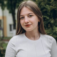 Репетитор Юлія Яворницька - BUKI