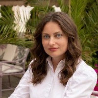 Репетитор Катерина Кікорія - BUKI