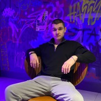 Юрій Тонкошкур  репетитор  Історії України онлайн