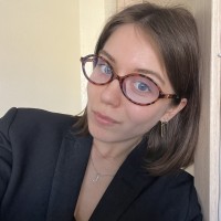 Юлія Резник  репетитор  Грецької мови онлайн