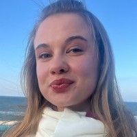 Аліна К.