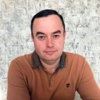 Репетитор - Володимир Г. id: 136312