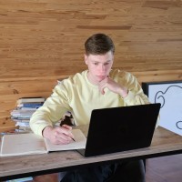 Репетитор - Назарий З. id: 79355