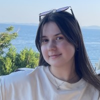 Олександра К.