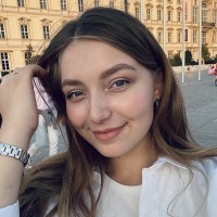 Репетитор - Крістіна М.