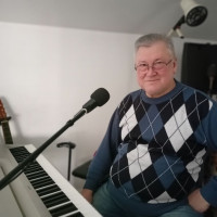 Репетитор - Валерій Б. id: 158718