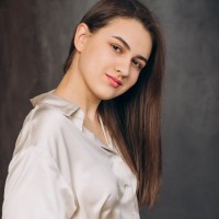 Репетитор Поліна Двірська - BUKI
