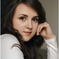 Репетитор Анастасія Хіора - BUKI