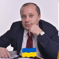Репетитор - Андрій Б. id: 165331