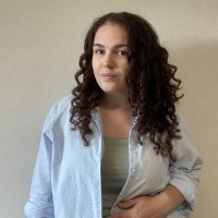 Любовь Твердохлеб  репетитор  Української мови та літератури онлайн