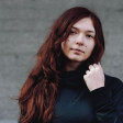 Єлизавета П.