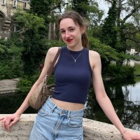 Репетитор - Вероніка Цинішіна