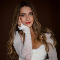Репетитор Дзвенислава Каратник - BUKI