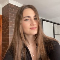 Богдана Литвинова  репетитор  Англійської мови онлайн