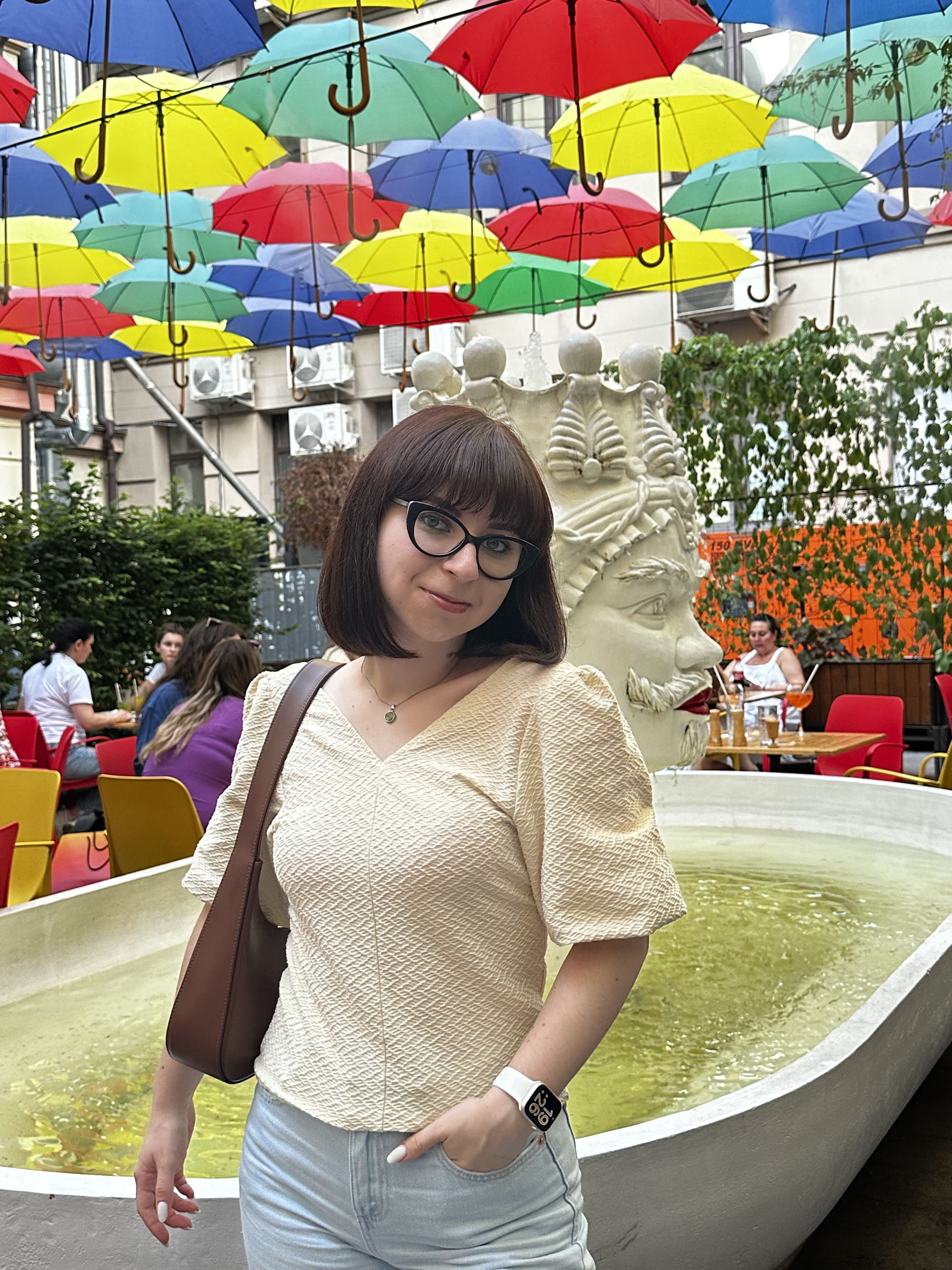 Репетитор Кристина Потапова - Украинский язык и литература - BUKI