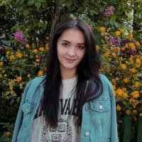 Репетитор Полина Дубинина - BUKI