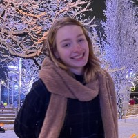Ена Б.