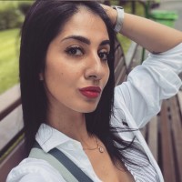 Репетитор Карина Стебльова - BUKI