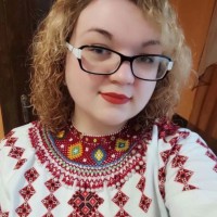 Олена М.