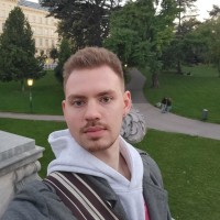 Веніамін Михайлюк  репетитор  Англійської мови онлайн