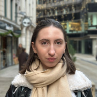 Репетитор - Юлія К. id: 171637