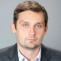 Репетитор - Віталій Хоменко