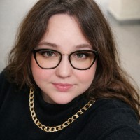 Репетитор Вікторія Ярош  - BUKI