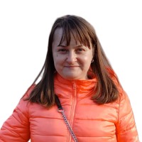 Юлія Бурій  репетитор  Англійської мови онлайн