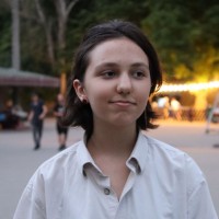 Саша Гальцова  репетитор  Англійської мови онлайн