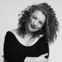 Репетитор Иванна Комаревич - BUKI