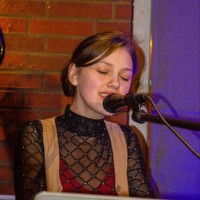 Репетитор - Аліна Б. id: 196154