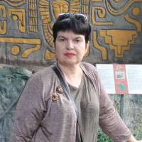 Алина Кольченкова  репетитор  Української мови та літератури онлайн