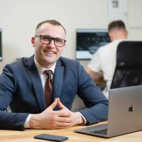 Репетитор Євгеній Шевчук - BUKI