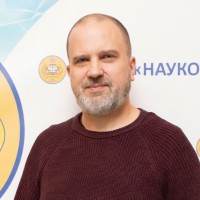 Репетитор Андрей Безкоровайний - BUKI