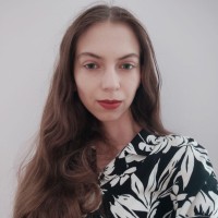 Репетитор - Надия Л. id: 175589